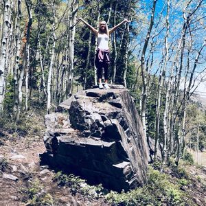 Meet your Posher, Ashley